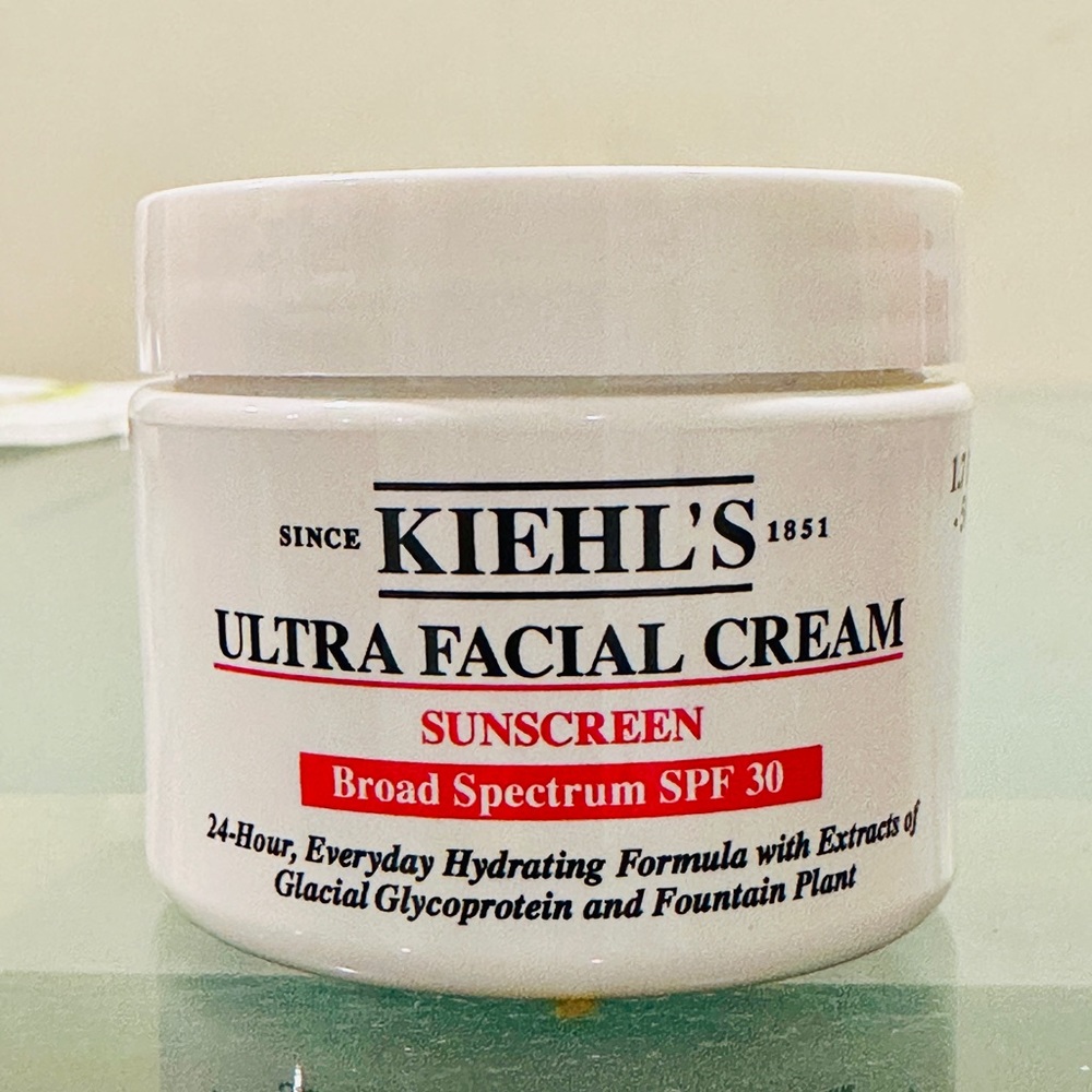 Kiehls Ultra Facial Cream SPF 30, 1.7 Oz/ 50 ml New